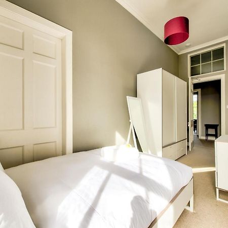 Joivy Bright & Spacious Apt In Stockbridge 爱丁堡 外观 照片