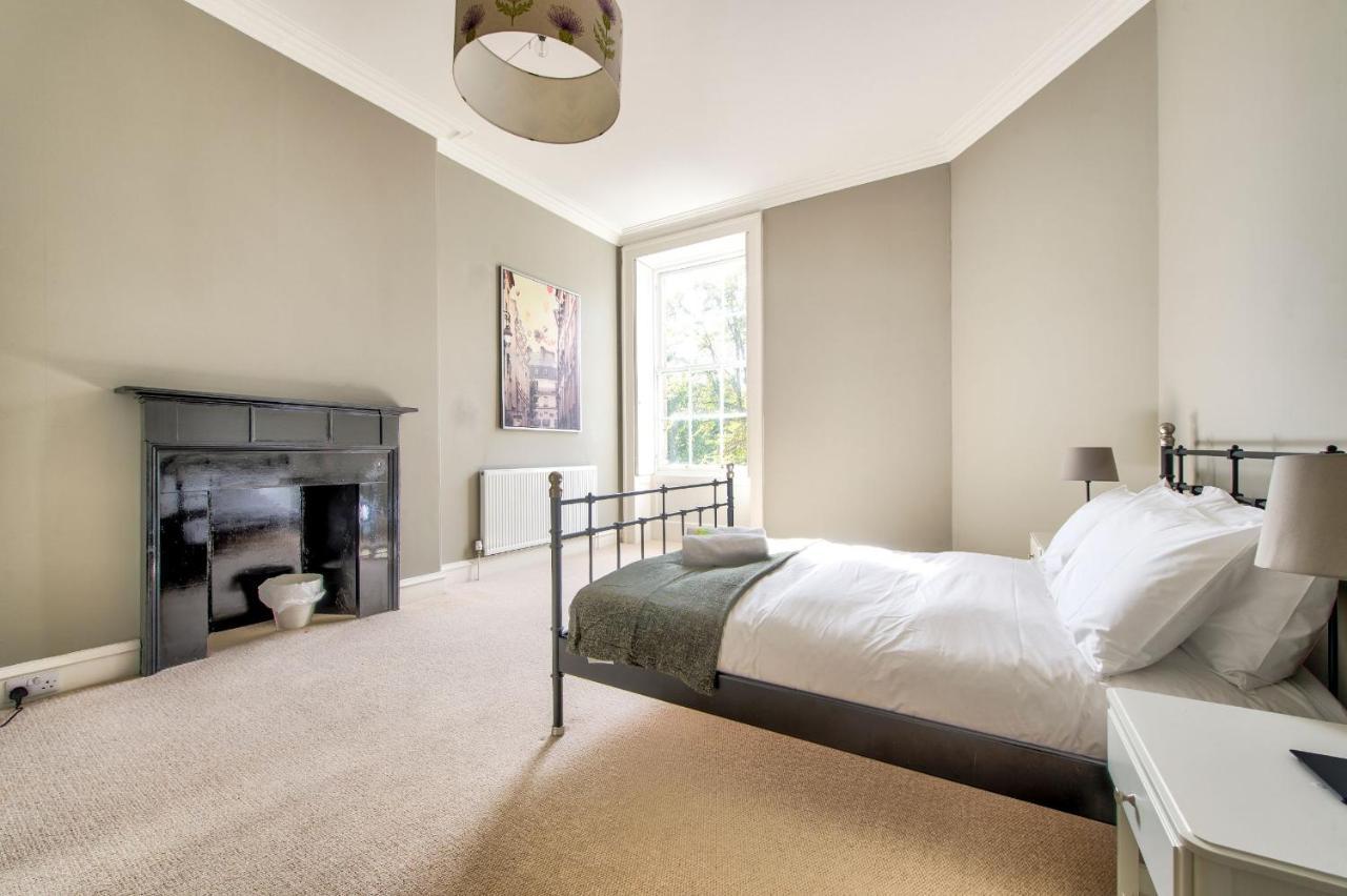 Joivy Bright & Spacious Apt In Stockbridge 爱丁堡 外观 照片