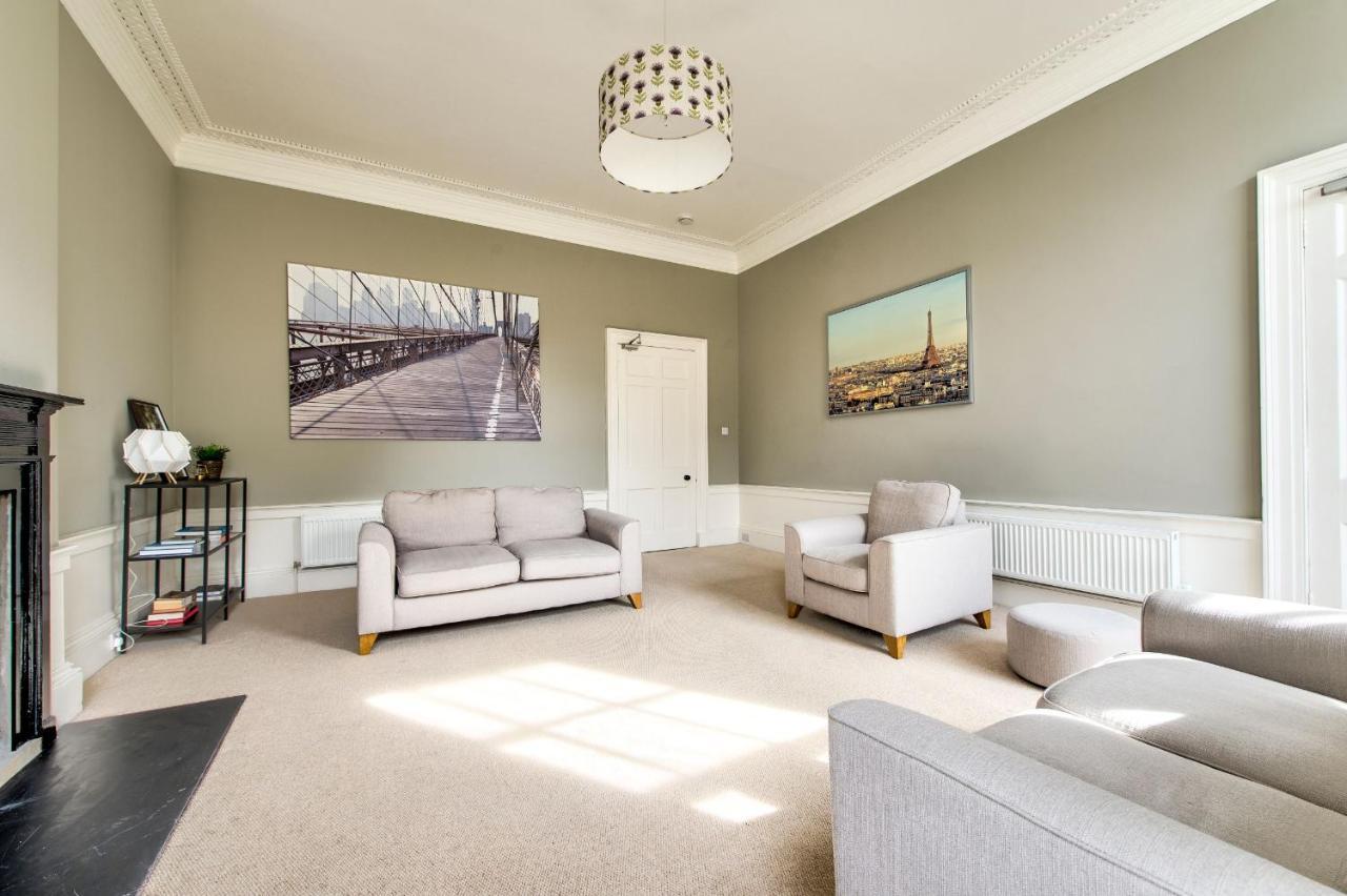 Joivy Bright & Spacious Apt In Stockbridge 爱丁堡 外观 照片